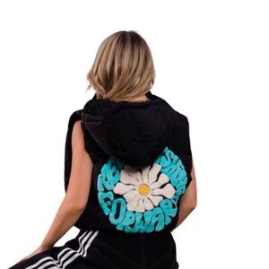 Keep Pushing Forward Vest Medium